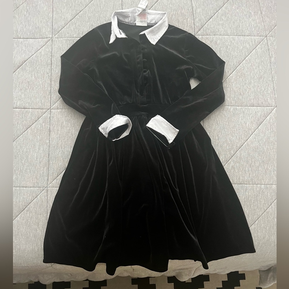 Girls Wednesday velvet costume